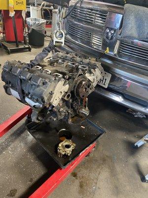 REPLACE ENGINE RAM1500