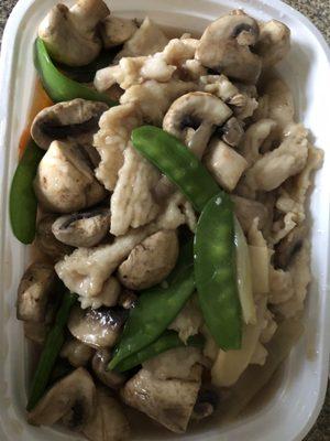 41. Moo Goo Gai Pan