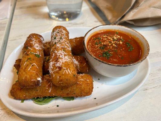 Mozzarella Sticks