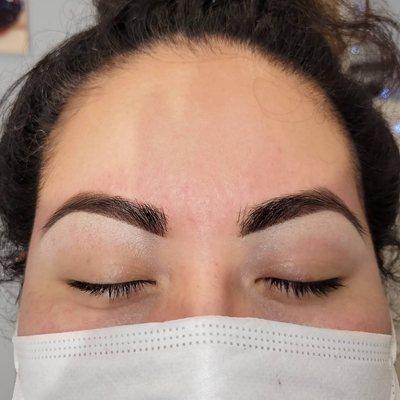 Brow fill in (makeup)