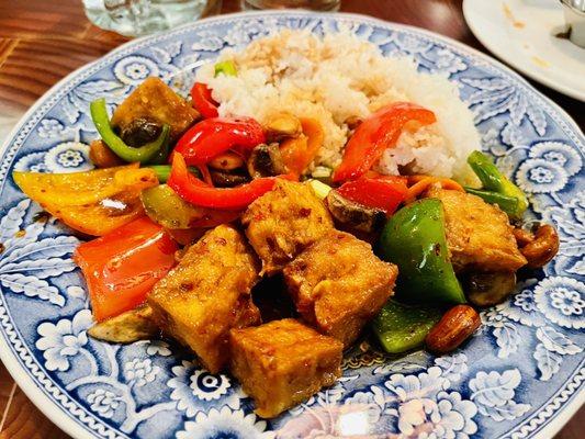 Tofu Cashew Stir Fry.