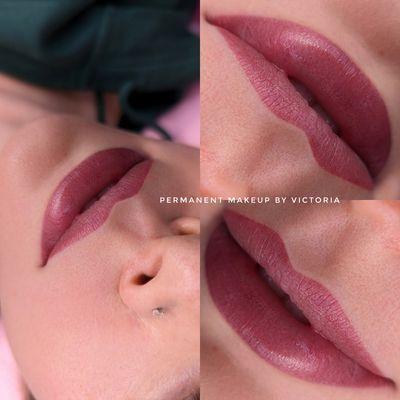 This technique for permanent makeup of lips is "Velvet Lips "