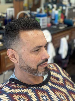 Classic Slickback with Mid/High Taper with Beard line up..