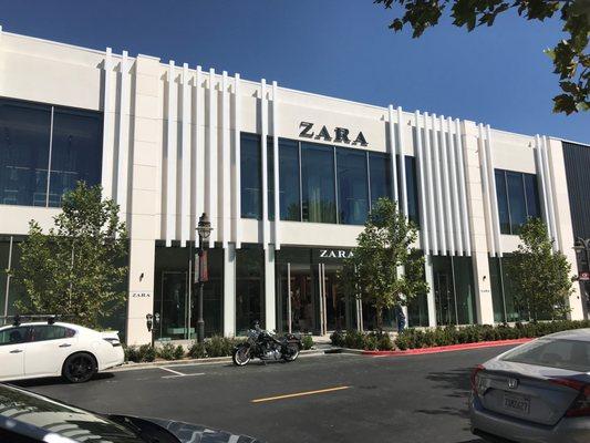 Zara Rancho Cucamonga, Ca.