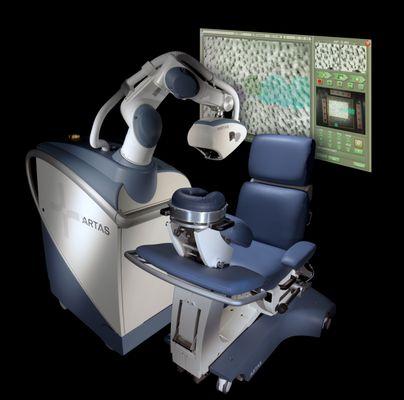 ARTAS hair transplantation robot