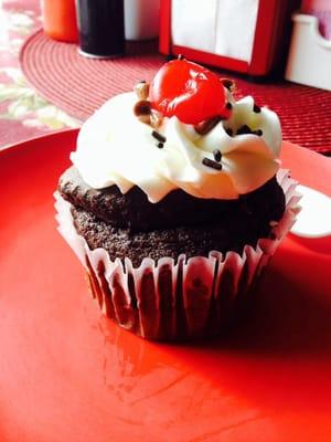 Hot Fudge Sundae Cupcake. Delicious.