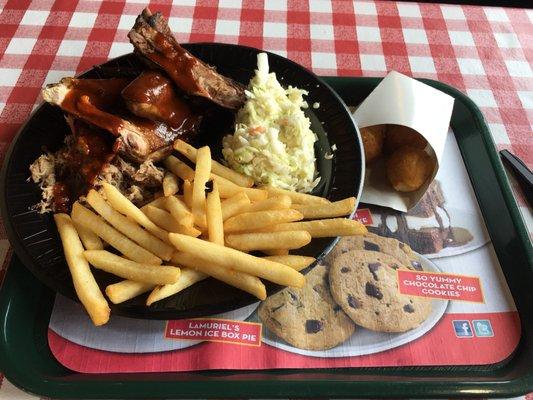 Combo with pork, chicken, ribs (1/5)