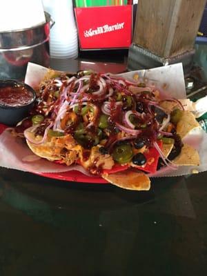 Pulled chicken nachos