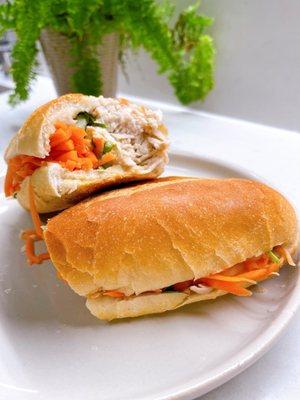 Shredded Chicken Sandwich