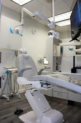 SmyLife Dental operatory room