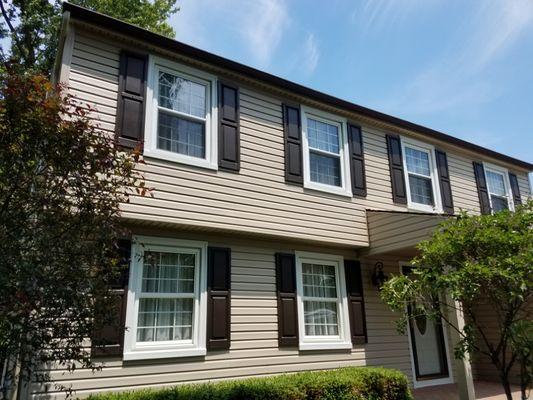 Wicker Siding With Musket Brown Trim