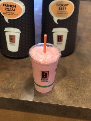 Strawberry shortcake cream freeze