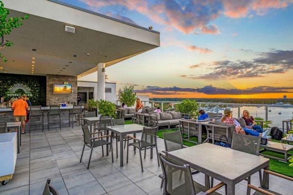 Partial view of dining area, bar, and lounge area.