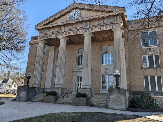 Montgomery County Courthouse, Troy