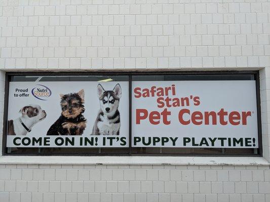 Safari Stan's Pet Center - Stamford