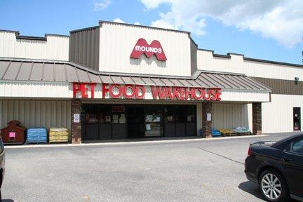 Mounds Pet Food Warehouse Janesville