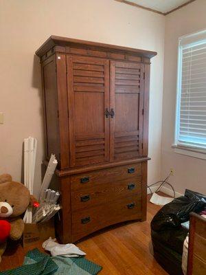 Bedroom armoire...just one of the items that Elliot's wanted to haul off for themselves