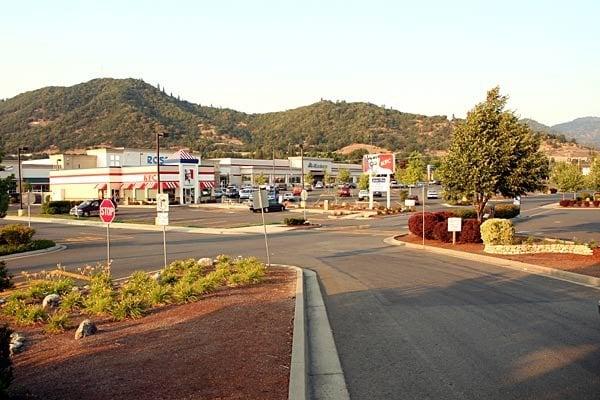 Grants Pass Shopping Center