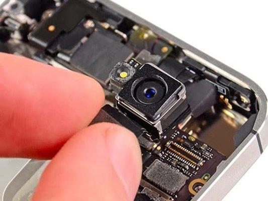 Apple iPhone Camera Replacement