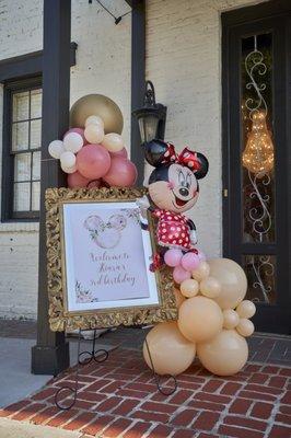 Entry way decor Minnie mouse birthday party