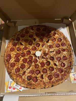 Pepperoni Pizza X-Large (Giant) 20"