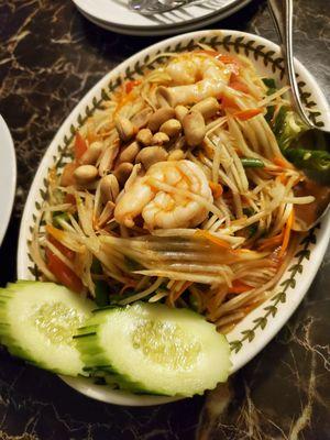 Papaya Salad, Bangkok style with 2 big shrimp