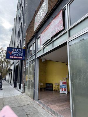 Front entrance, located on Broadway and 29th street.