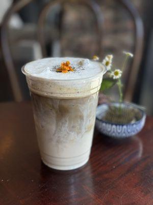 Black sesame hojicha latte