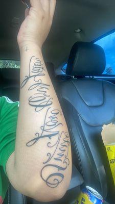 Arm tatt