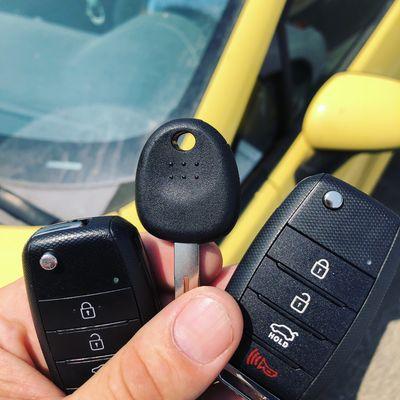 2016 Kia Rio - Spare Flip Key + Service Key