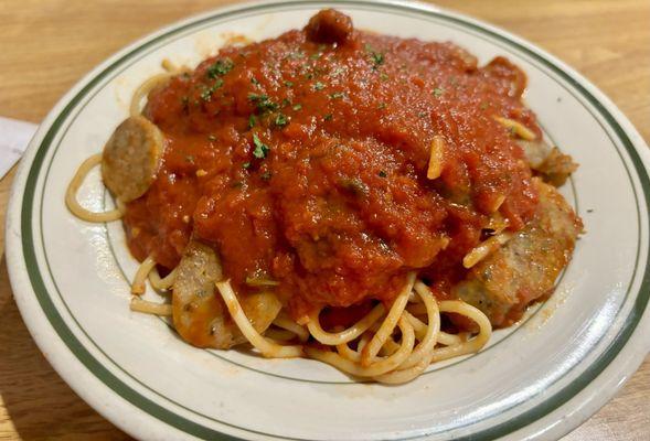 Spaghetti con Salsicce