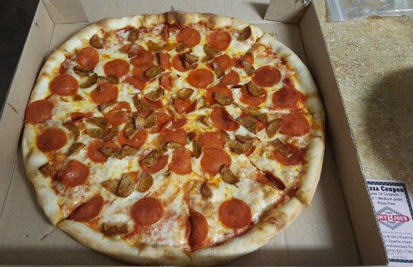 Large Pepperoni Sausage Pizza