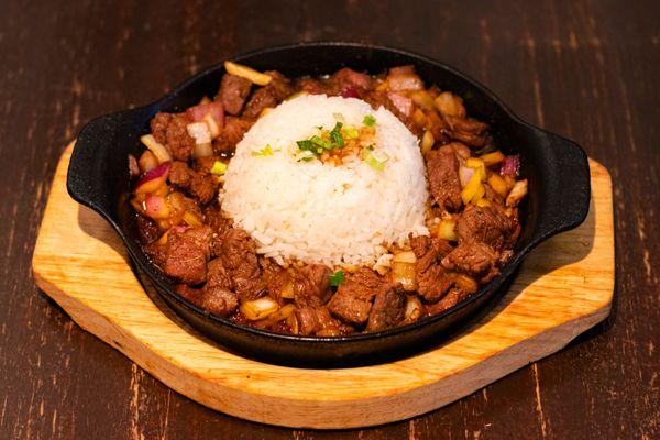 Sizzling Rice Cumin Flavor (w Lamb/Beef/Chicken/Shrimp) 铁板孜然饭