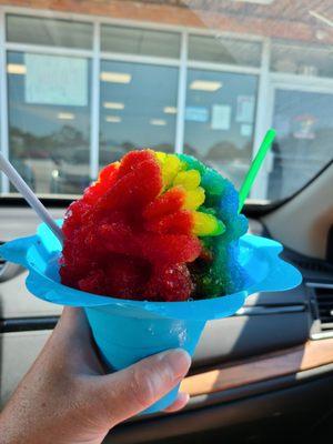 Medium sized shaved ice! Soooo good!