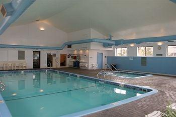 Pool and hot tub