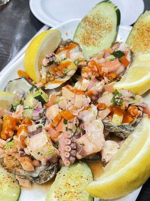 Ostiones con Ceviche