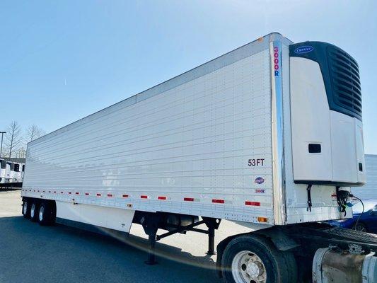 2018 Tri-Axle Reefers. Only 2k hours!