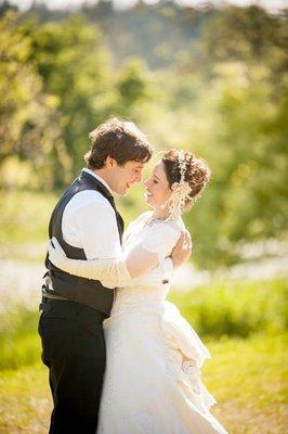 A GORGEOUS Wedding at Red Barn Studios in Chehalis, WA!