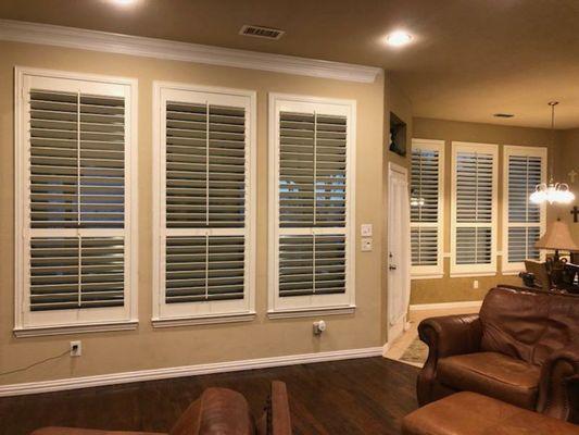 Traditional style plantation shutters