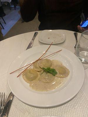 Caccio e pepe ravioli with short rib