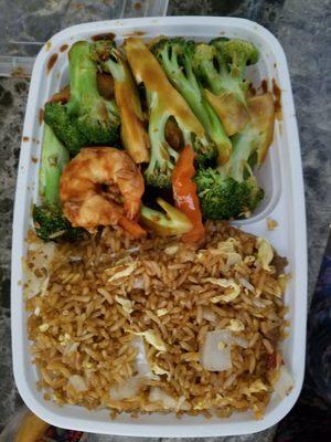 Lunch Special: Shrimp with broccoli