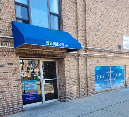 The front door and window of Lakeview Healing Oasis