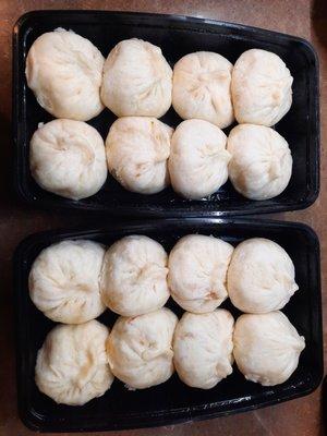 Tian Jing steamed buns.