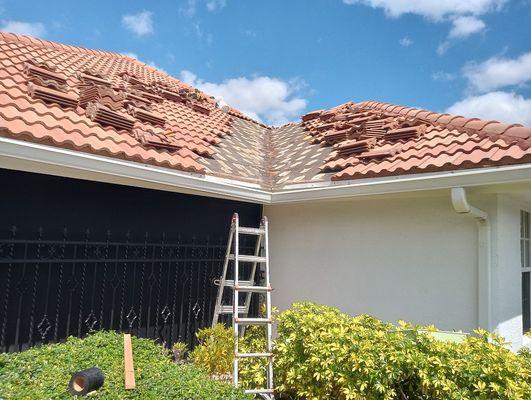 Roof Repairs - Call or Text (954)696-9582