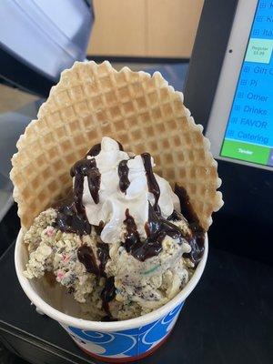 Original cream with M&M ,Oreos , chocolate flakes with whipped cream and chocolate fudge on top with waffle bowl..