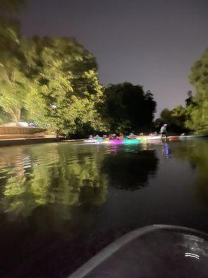 Glow kayak tour in San Marcos