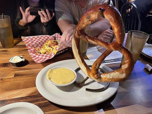 Bulgarian pretzel