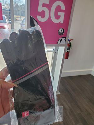 Free screen touch  gloves #thankfultuesdays