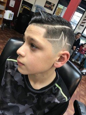 SIDE PART FADE WITH DESIGN BY OMAR (OTHEBARBER)