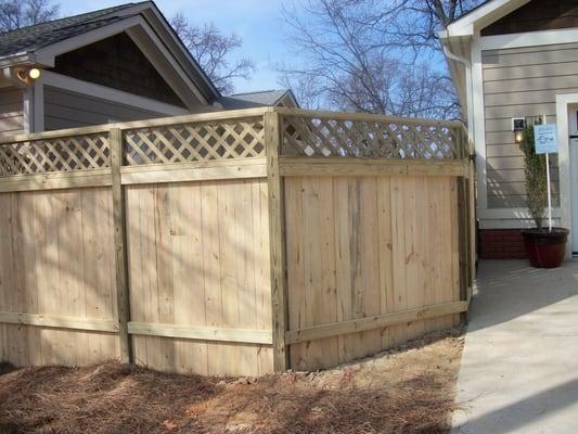 Lattice Top Privacy fence in Charlotte NC